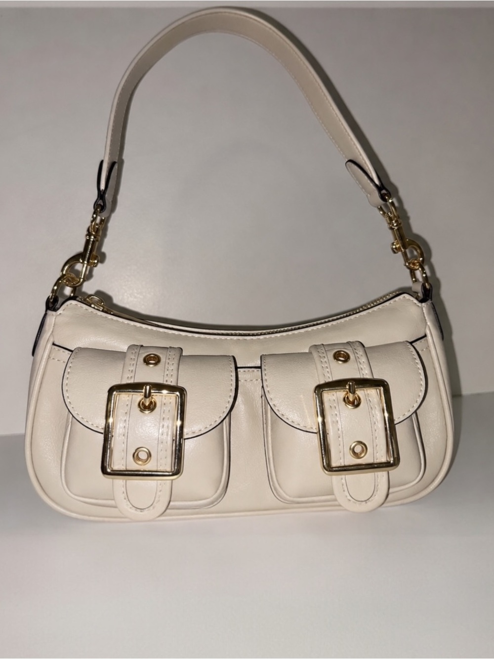 2004 Pocket Cream Shoulder Bag with Crossbody strap by the urban luxe